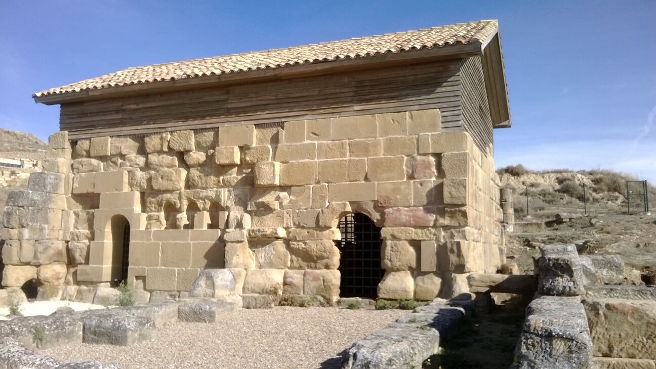Los Bañales: La 