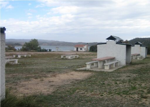 Merendero barbacoa mas de la punta