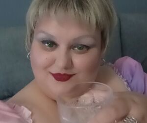 Nuria