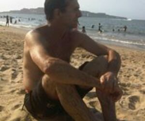 Carlos Connett