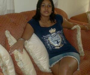 Pricillia Ngom