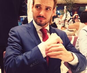 Victor