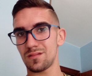 Alex21