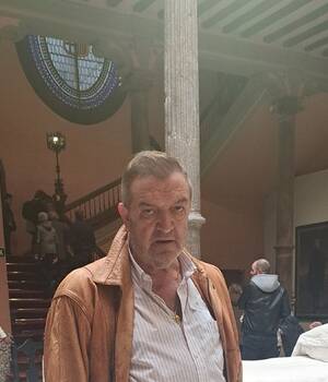 MANUEL