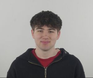 César