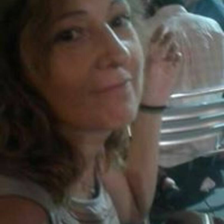Foto de perfil de Angeles Royo Blasco