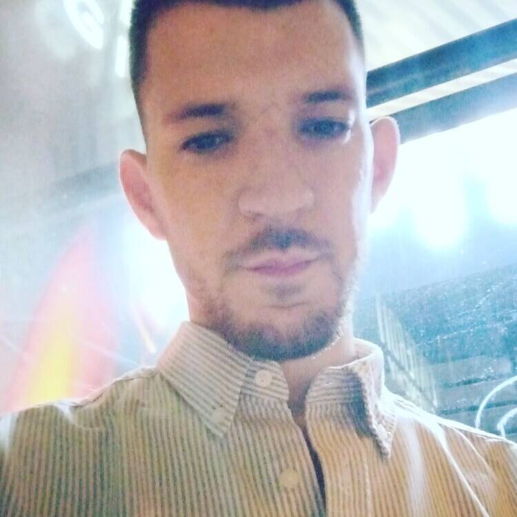 Foto de perfil de Victor