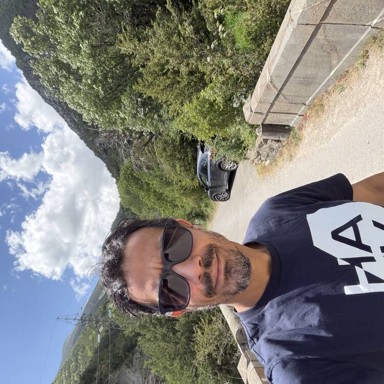 Foto de perfil de Mehdi