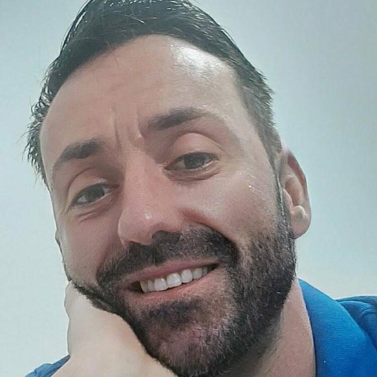 Foto de perfil de Tomy