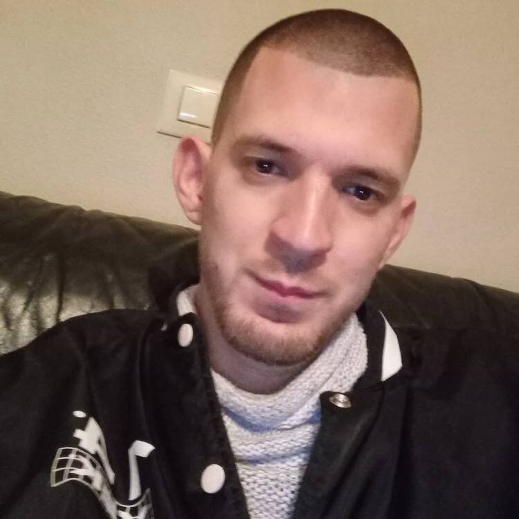 Foto de perfil de Víctor